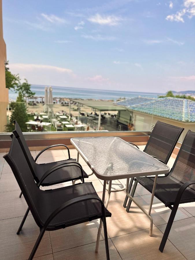 Crystal Blue Apartment Potos Exterior photo